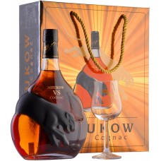 Meukow V.S. 0.7 in gift box with glass